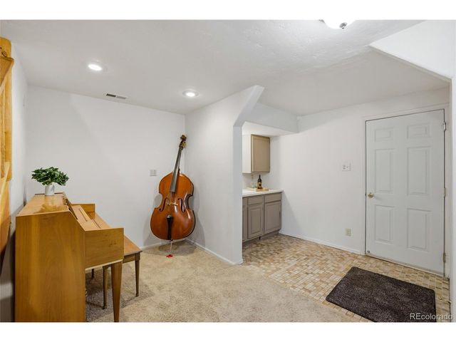 4955 Diamond Dr, Colorado Springs, CO 80918