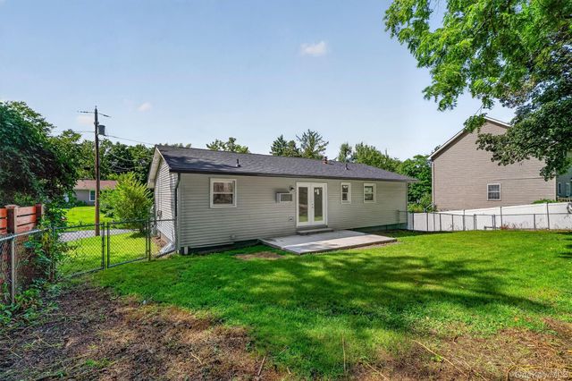 91 Myrtle Avenue, New Windsor, NY 12553