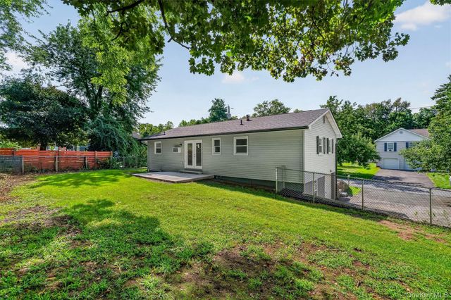 91 Myrtle Avenue, New Windsor, NY 12553