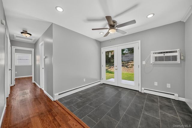 91 Myrtle Avenue, New Windsor, NY 12553