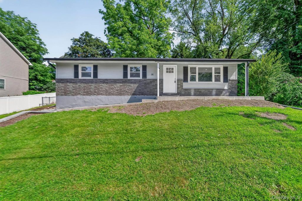 91 Myrtle Avenue, New Windsor, NY 12553