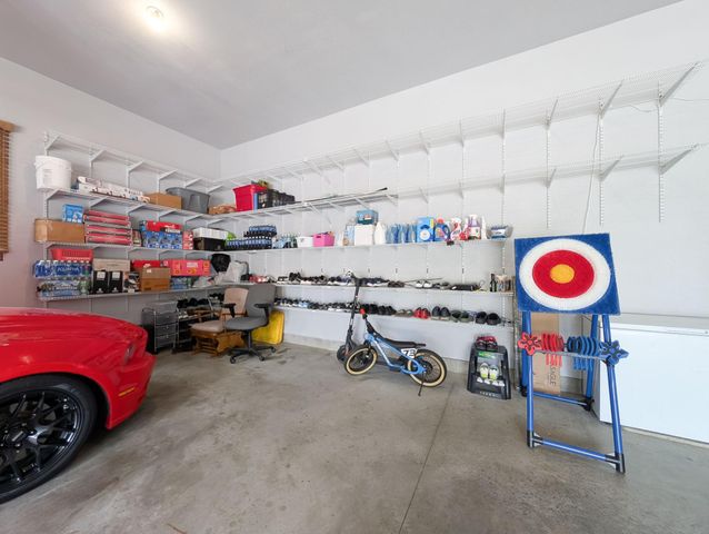 106 50th Avenue E, West Fargo, ND 58078