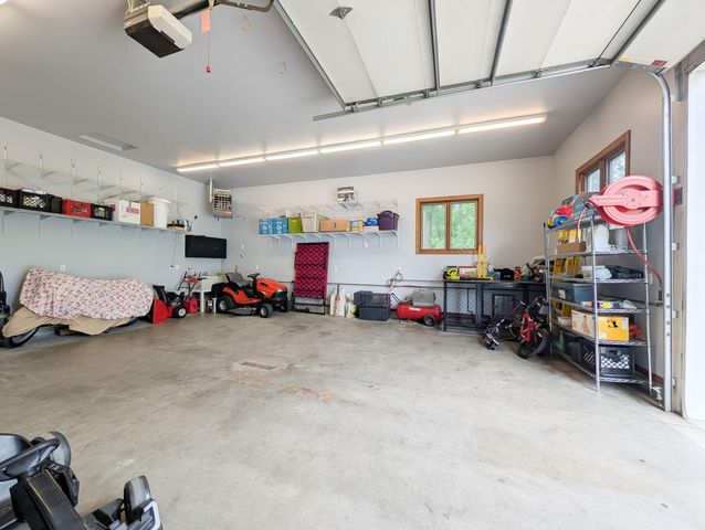 106 50th Avenue E, West Fargo, ND 58078