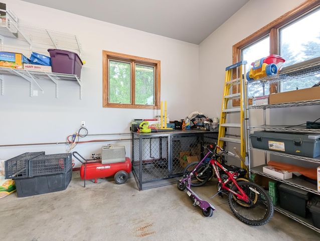 106 50th Avenue E, West Fargo, ND 58078