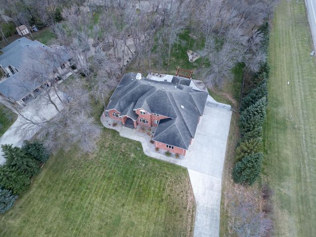 106 50th Avenue E, West Fargo, ND 58078