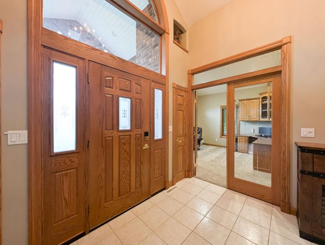 106 50th Avenue E, West Fargo, ND 58078