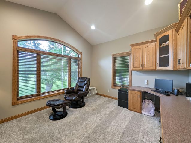 106 50th Avenue E, West Fargo, ND 58078