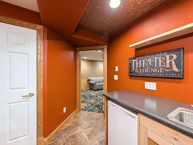 106 50th Avenue E, West Fargo, ND 58078