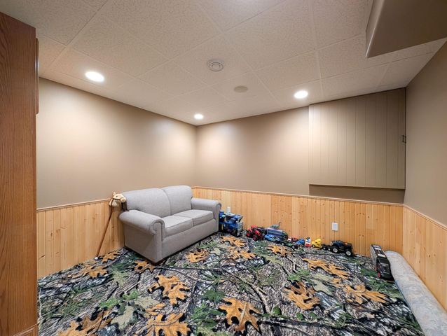 106 50th Avenue E, West Fargo, ND 58078