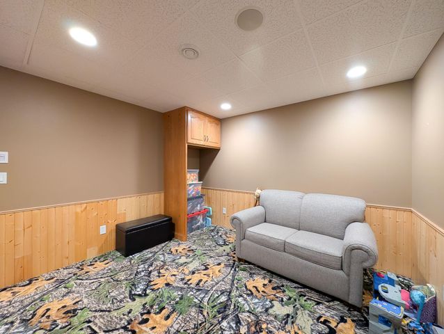 106 50th Avenue E, West Fargo, ND 58078