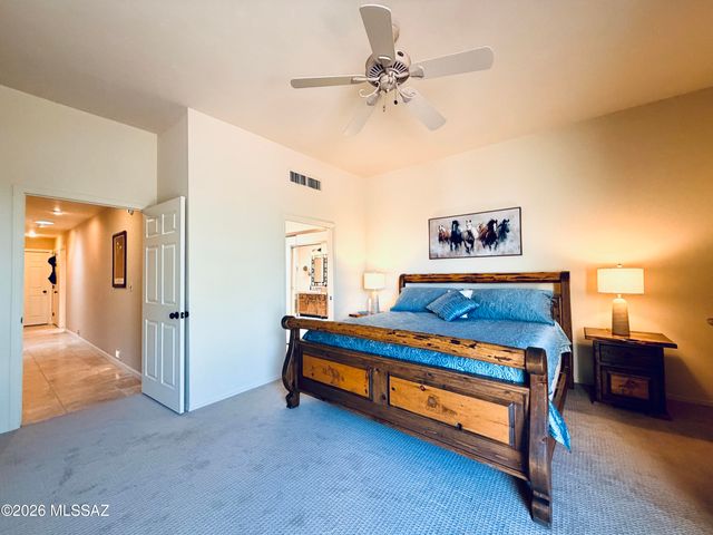 1216 E Camino Diestro, Oro Valley, AZ 85704