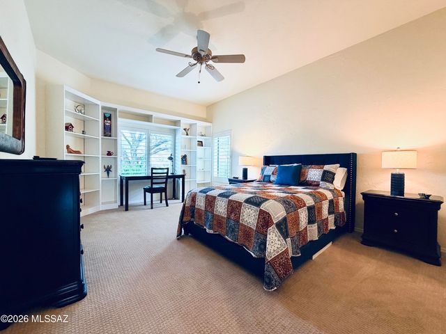 1216 E Camino Diestro, Oro Valley, AZ 85704