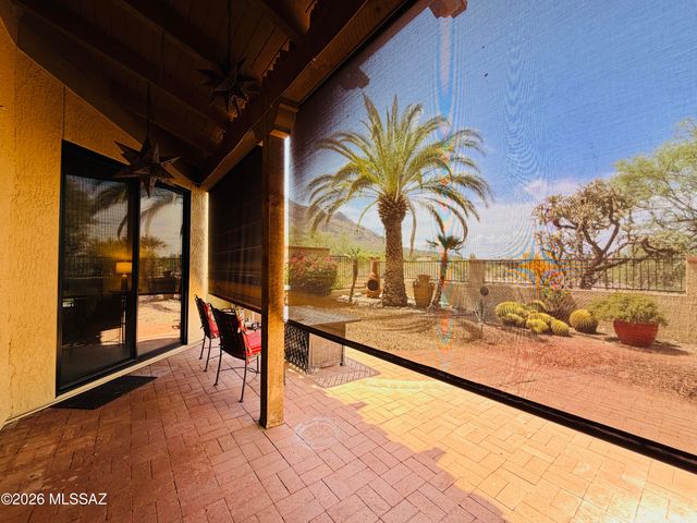1216 E Camino Diestro, Oro Valley, AZ 85704