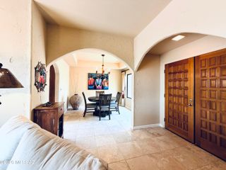 1216 E Camino Diestro, Oro Valley, AZ 85704