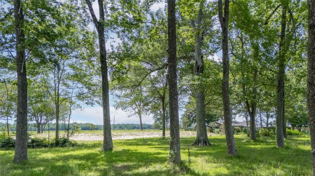 1604 County Road 2003 S, Hardin, TX 77575