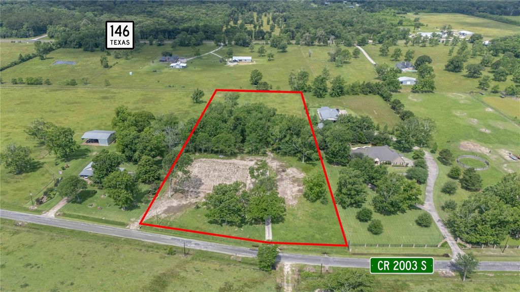 1604 County Road 2003 S, Hardin, TX 77575