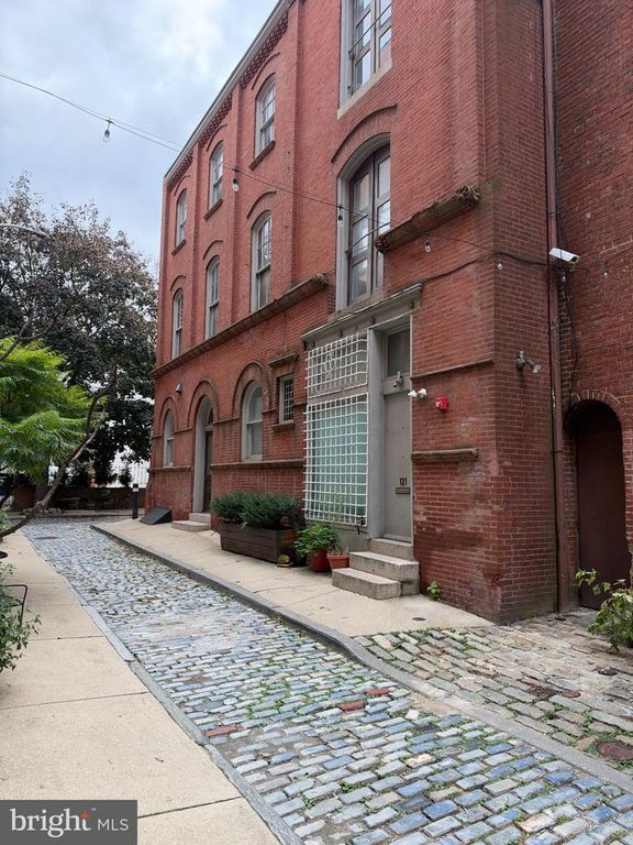 121-123 CUTHBERT ST, Philadelphia, PA 19106 — photo 3