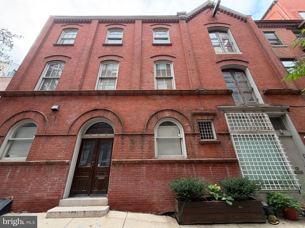121-123 CUTHBERT ST, Philadelphia, PA 19106 — photo 4