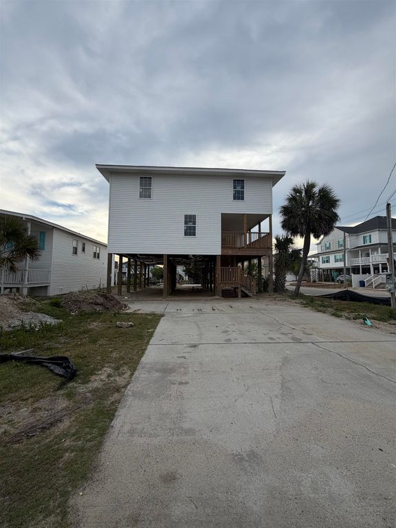 300 44th Ave. N, North Myrtle Beach, SC 29582