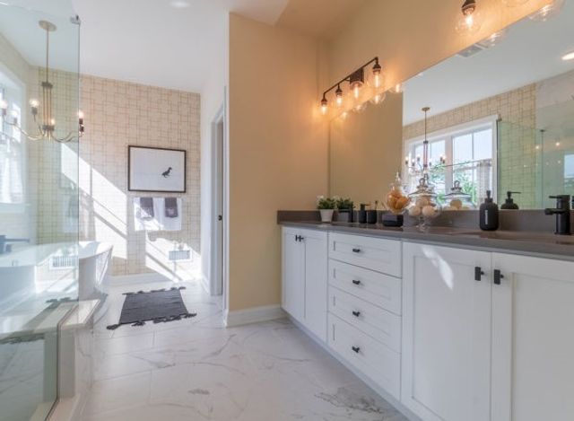 5005 Azalea Drive, Mc Donald, PA 15057