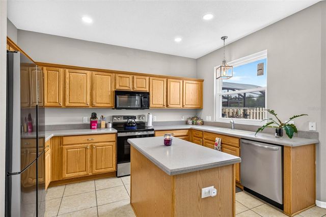 11428 BLUE LILAC AVENUE, Riverview, FL 33578