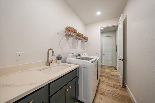 5711 NYMPH AVENUE, North Port, FL 34288