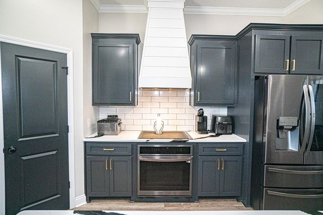 1960 E 134, Headland, AL 36345