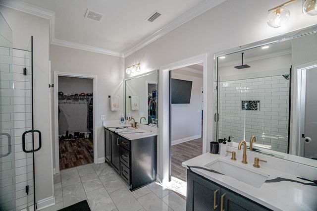 1960 E 134, Headland, AL 36345