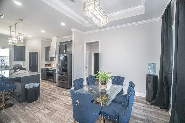 1960 E 134, Headland, AL 36345