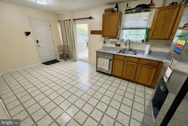 485 CROSSING WAY, Manchester, PA 17345