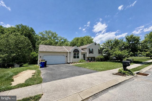 485 CROSSING WAY, Manchester, PA 17345