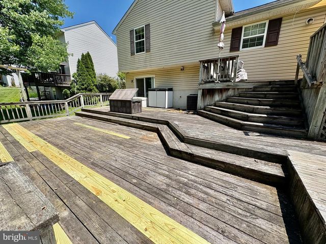 485 CROSSING WAY, Manchester, PA 17345