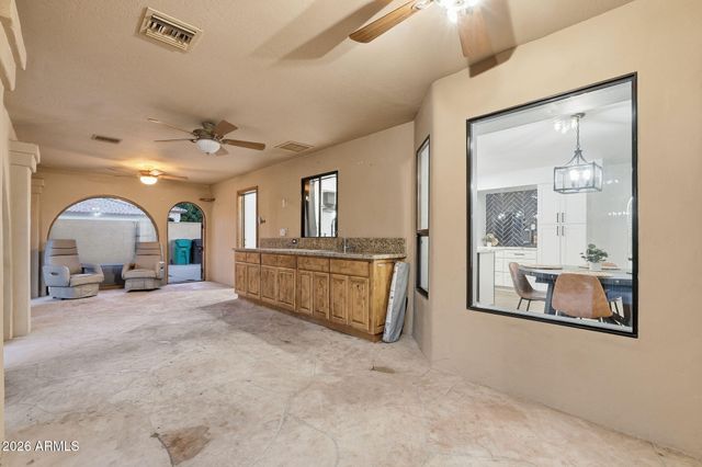 4562 E ELMWOOD Street, Mesa, AZ 85205