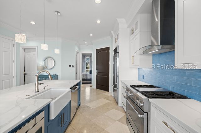 16 Whelk St, Hilton Head Island, SC 29928