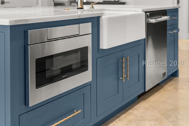 16 Whelk St, Hilton Head Island, SC 29928