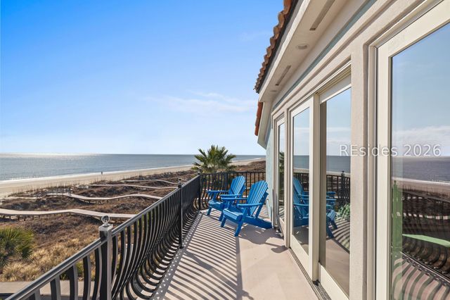 16 Whelk St, Hilton Head Island, SC 29928