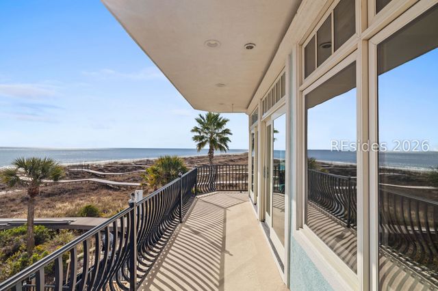 16 Whelk St, Hilton Head Island, SC 29928