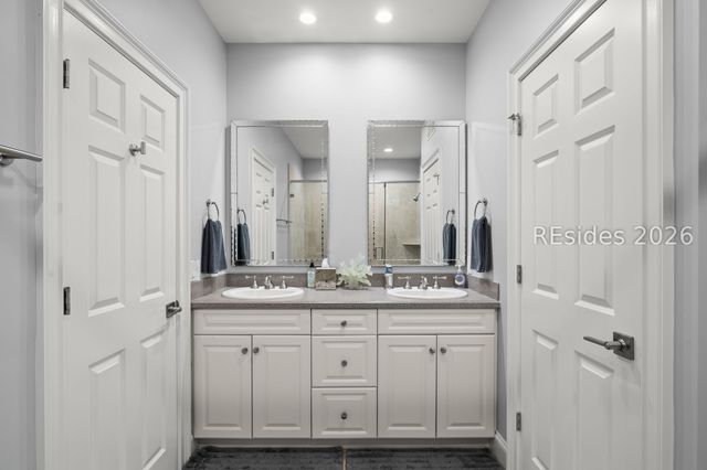 16 Whelk St, Hilton Head Island, SC 29928