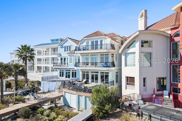 16 Whelk St, Hilton Head Island, SC 29928