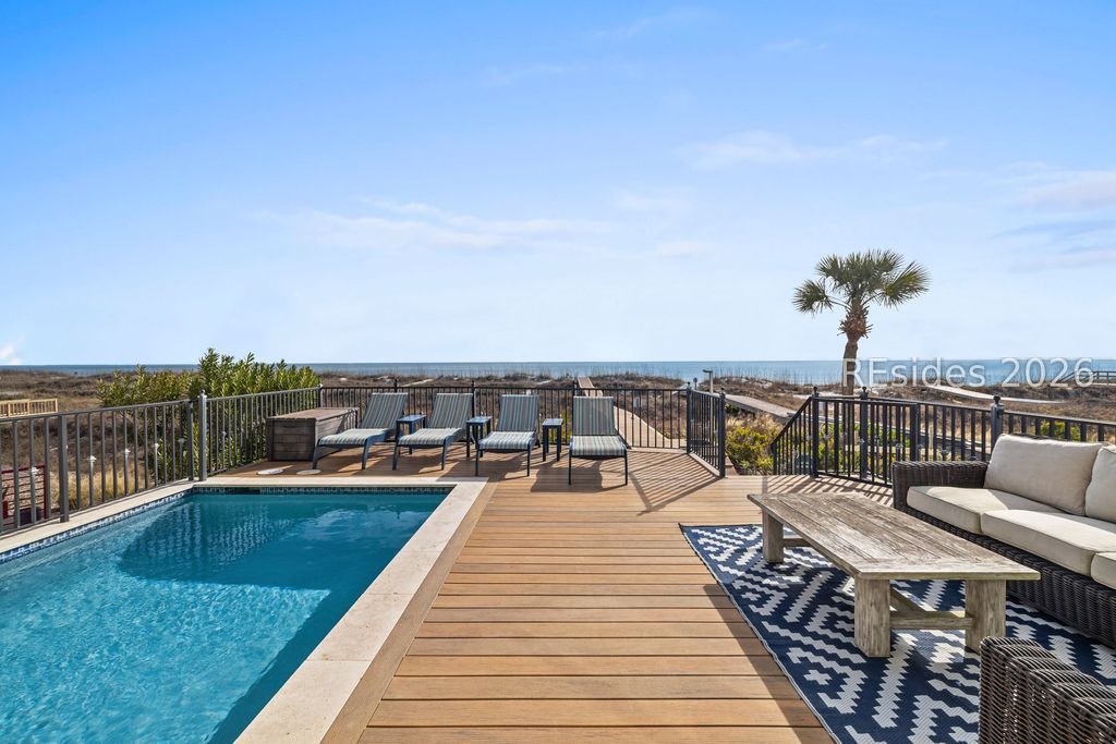 16 Whelk St, Hilton Head Island, SC 29928