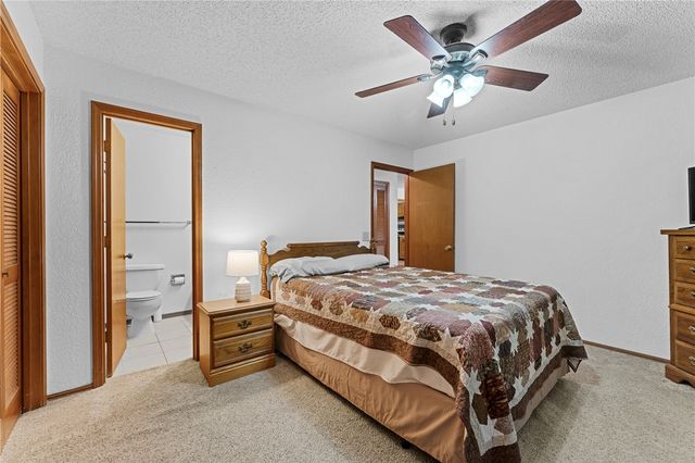 44 Abingdon Lane, Bella Vista, AR 72715
