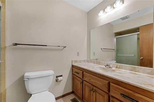 44 Abingdon Lane, Bella Vista, AR 72715
