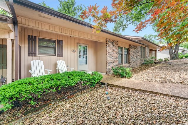 44 Abingdon Lane, Bella Vista, AR 72715