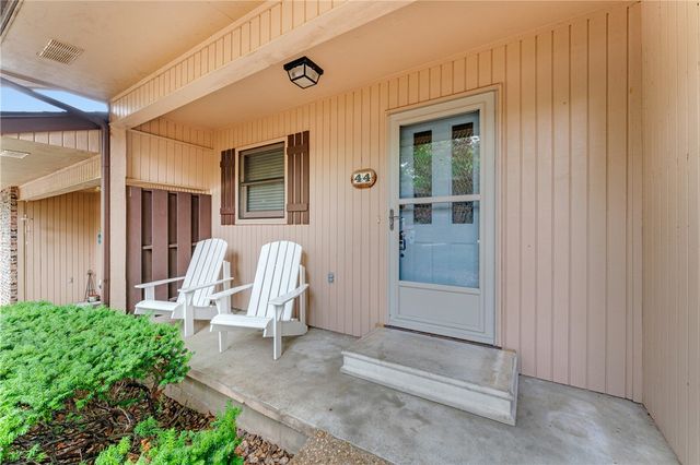 44 Abingdon Lane, Bella Vista, AR 72715