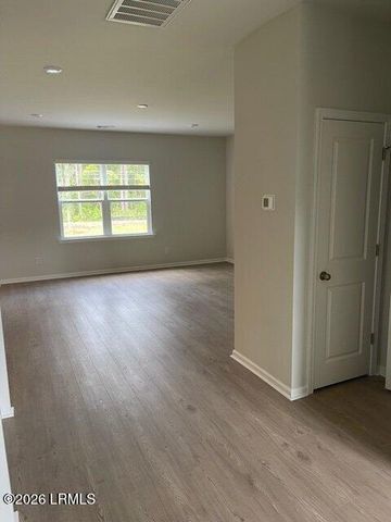 90 Raines Way, Okatie, SC 29909