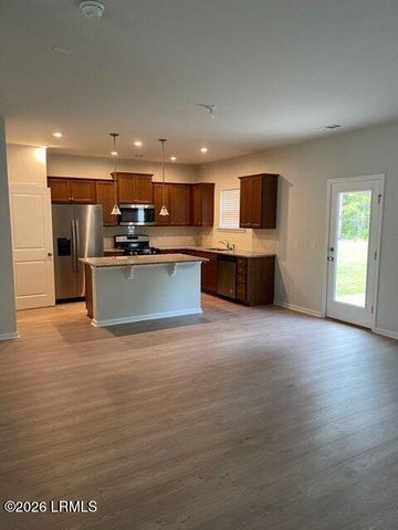 90 Raines Way, Okatie, SC 29909