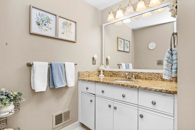 57271 Silver Maple Drive, Washington Twp, MI 48094