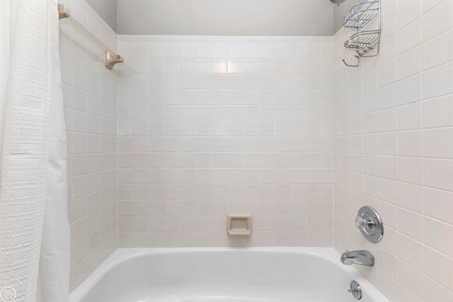57271 Silver Maple Drive, Washington Twp, MI 48094