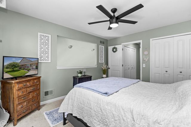 57271 Silver Maple Drive, Washington Twp, MI 48094