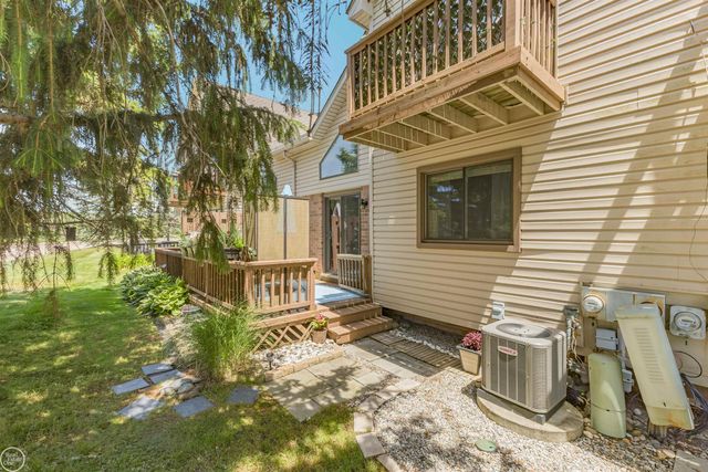 57271 Silver Maple Drive, Washington Twp, MI 48094